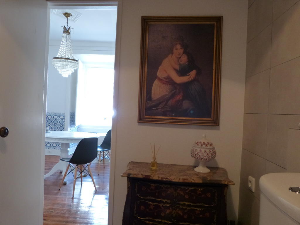 Bairrus Lisbon Apartments - Alfama Luaran gambar